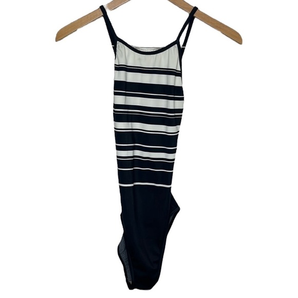 Lands' End Black White Striped Back One Piece Swimsuit Women Size 6 Long BLMEISH - Picture 1 of 6